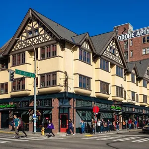 Inn College, Seattle