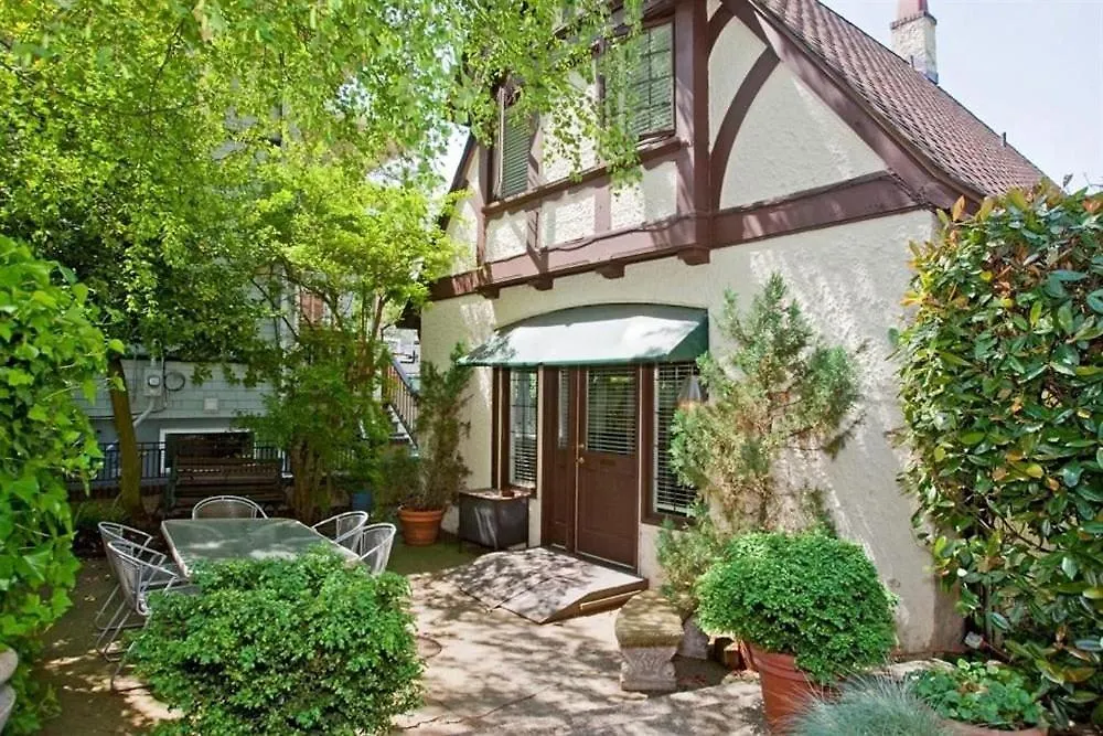 Bed and Breakfast Cecil Bacon Manor à Seattle États-Unis